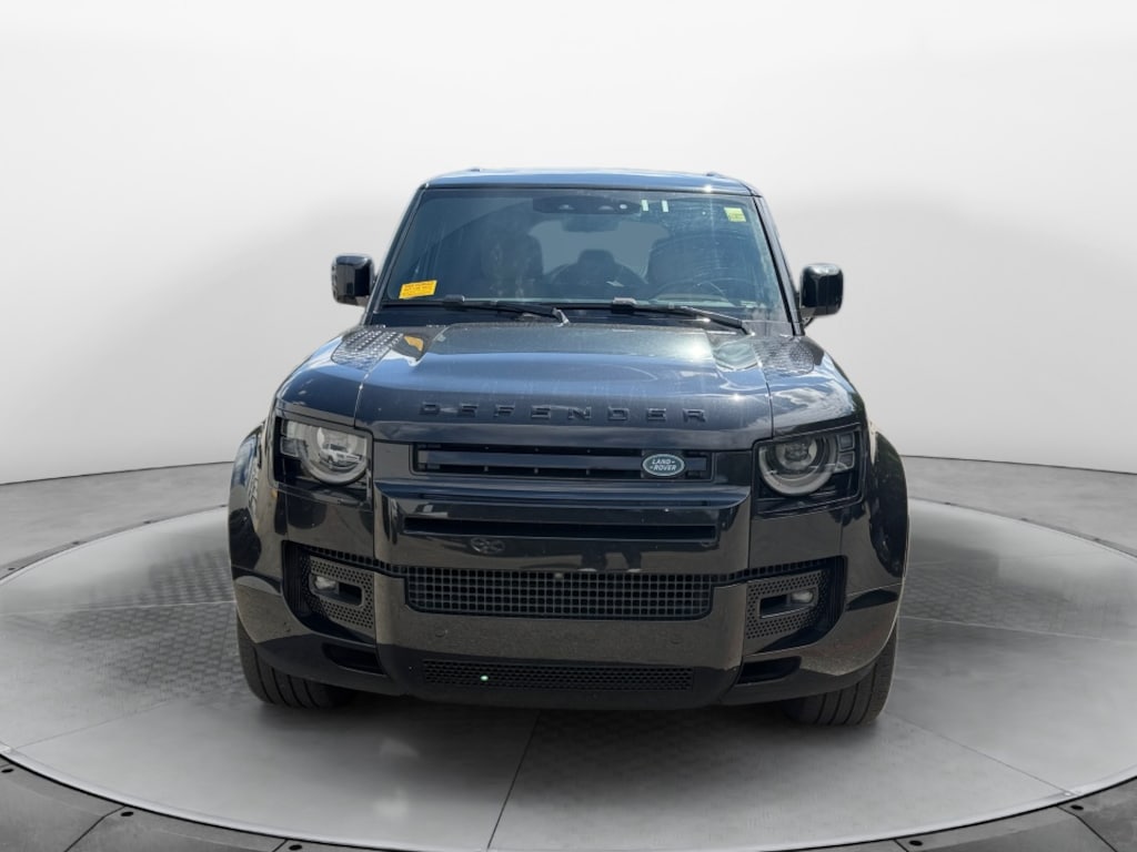 Certified 2025 Land Rover Defender 110 P400 X-Dynamic SE SUV