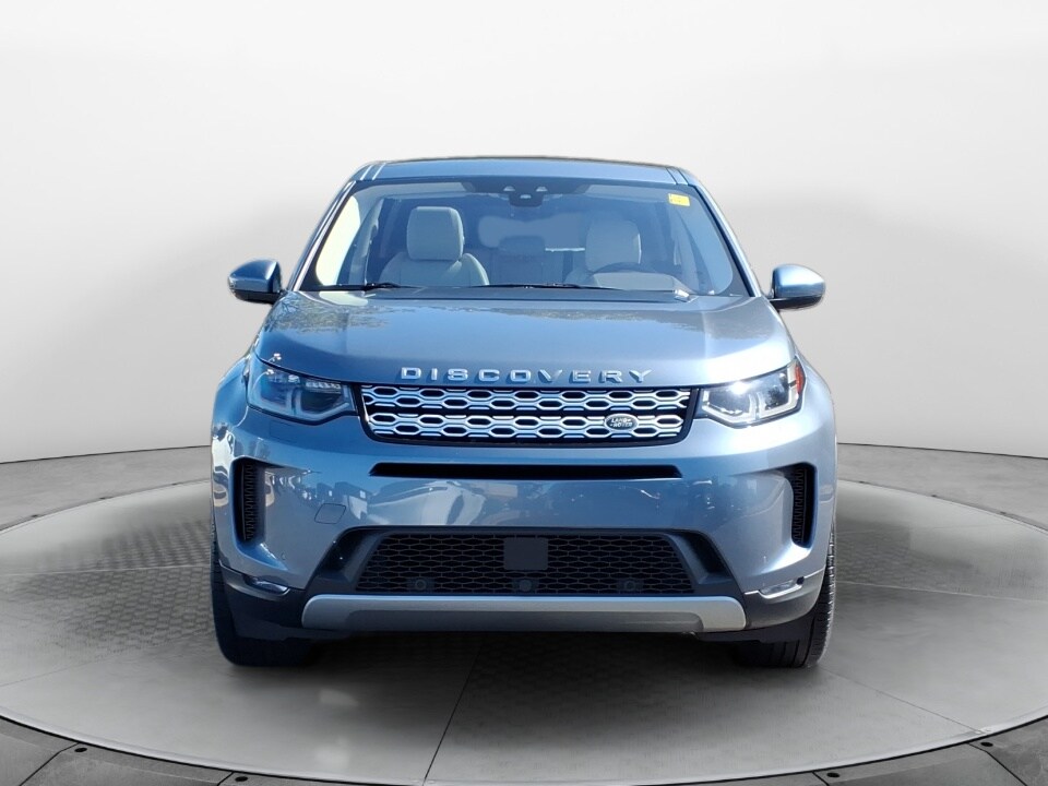 2020 Land Rover Discovery Sport SE photo 2