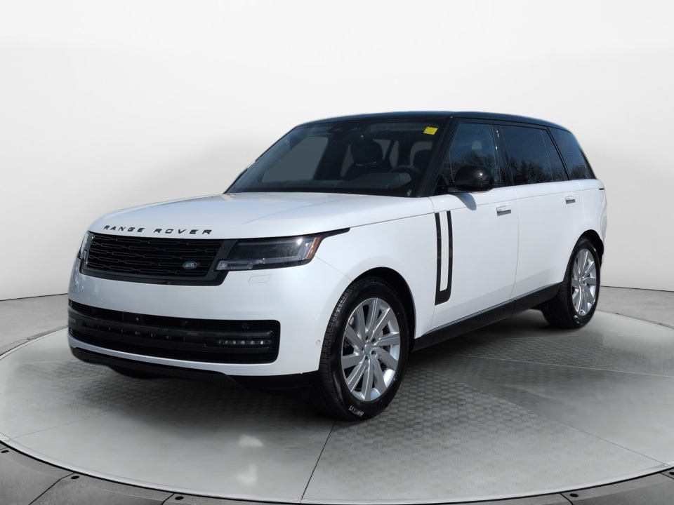 2025 Land Rover Range Rover SE