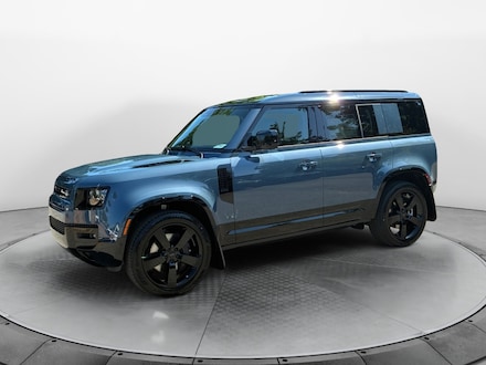 2026 Land Rover Defender 110 X-Dynamic SE SUV
