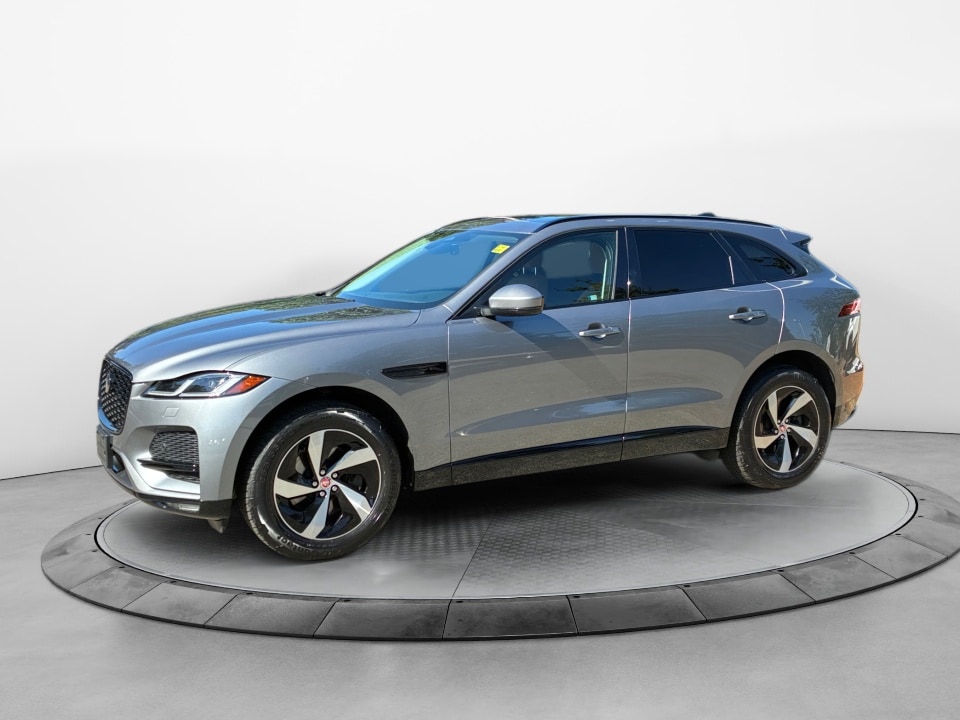2023 Jaguar F-PACE P250 S's photo