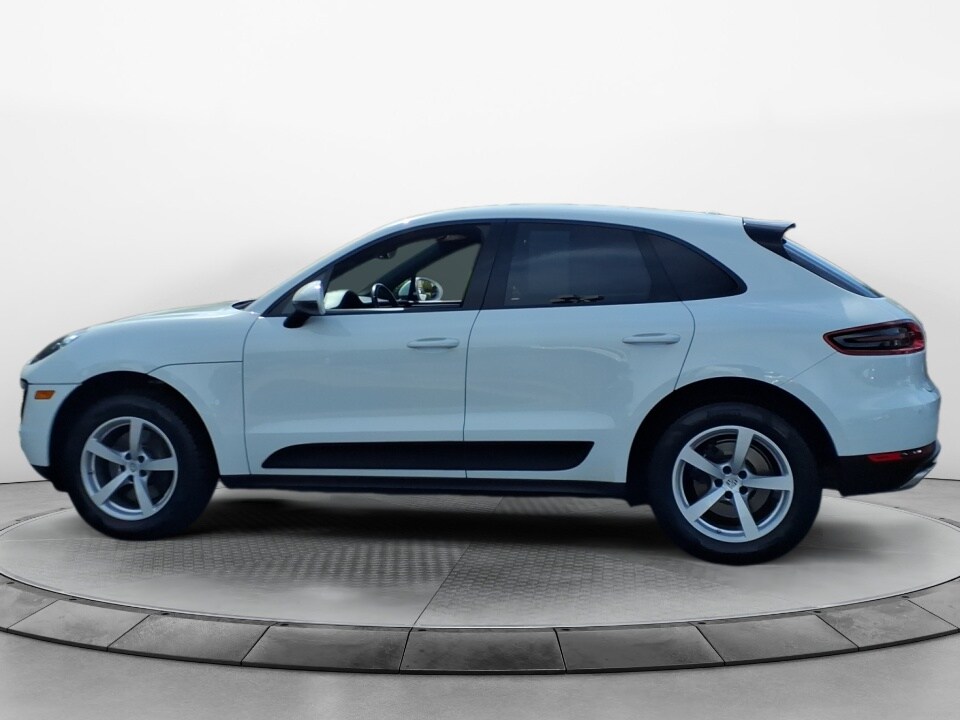 2018 Porsche Macan Base photo 4