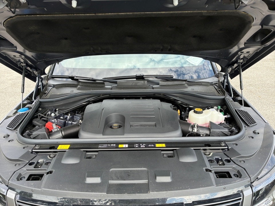 2026 Land Rover Range Rover Sport SE - Photo 16