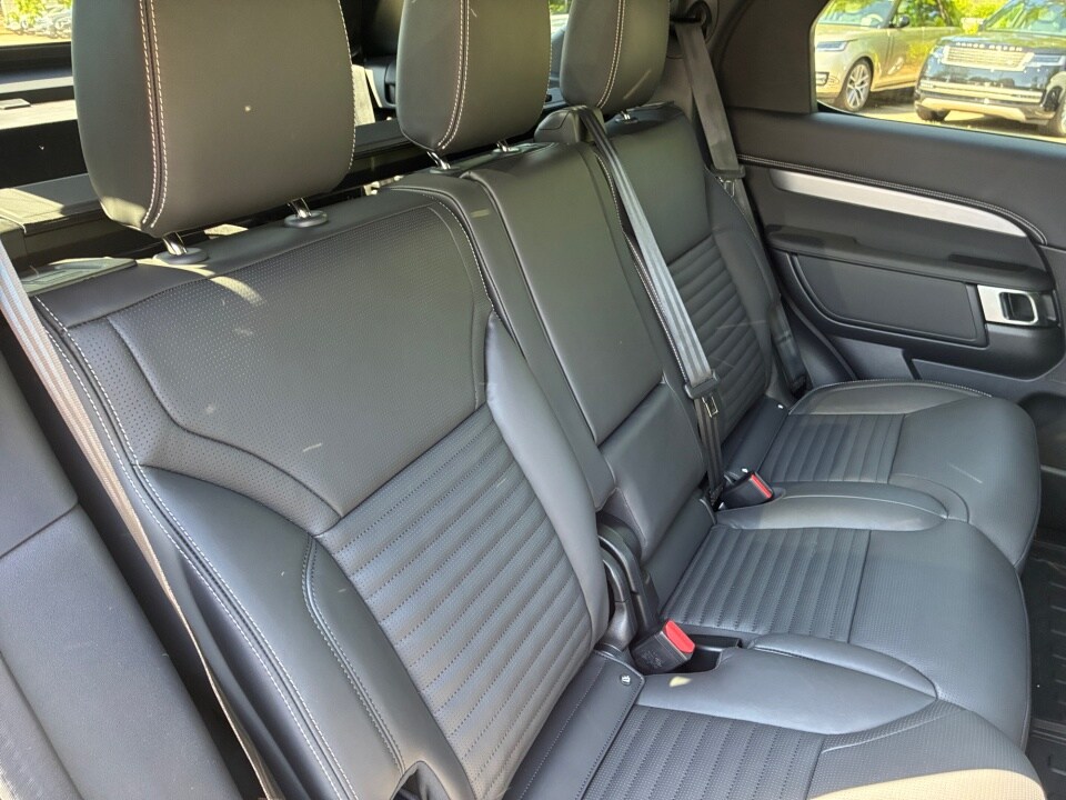2026 Land Rover Discovery Gemini Edition - Photo 29