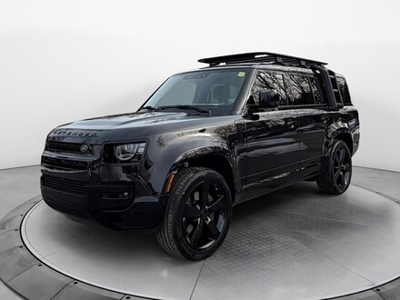 2026 Land Rover Defender 130 X-Dynamic SE SUV