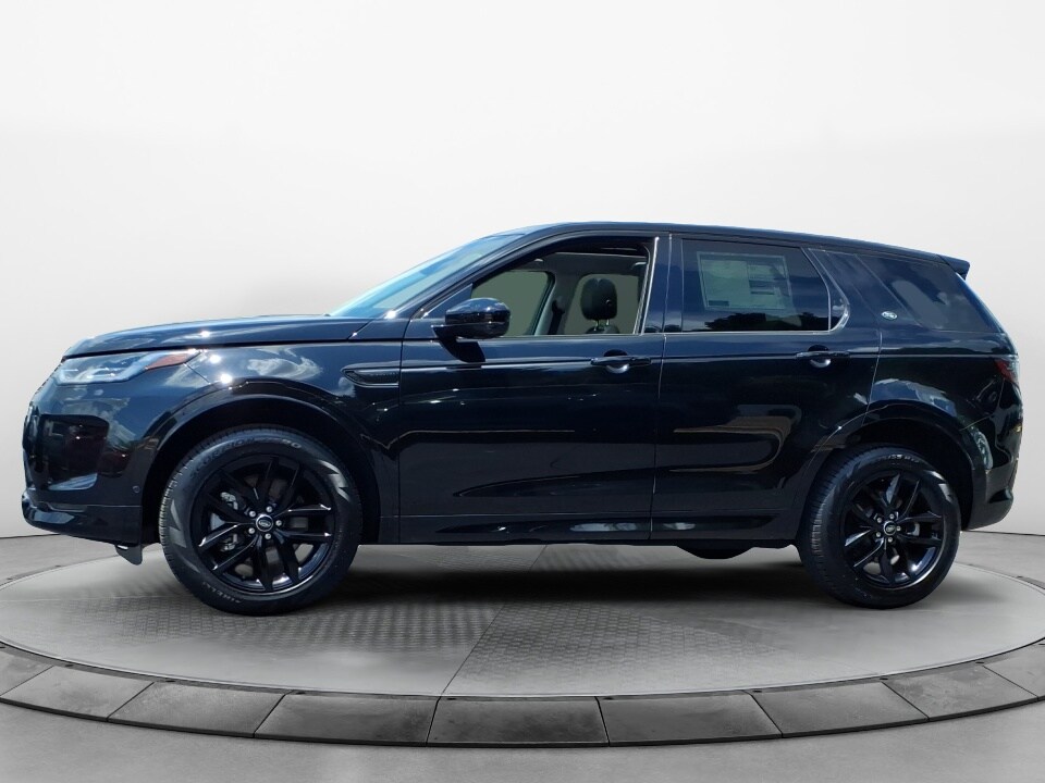 2025 Land Rover Discovery Sport S photo 3