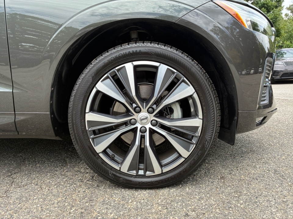 2022 Volvo XC60 Momentum - Photo 25