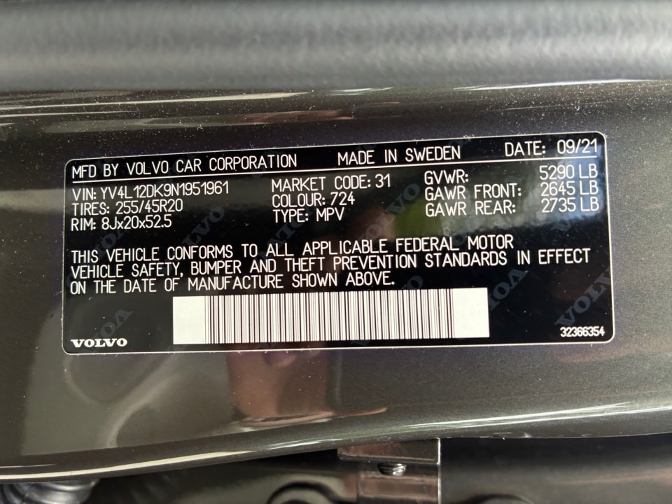 2022 Volvo XC60 Momentum - Photo 35
