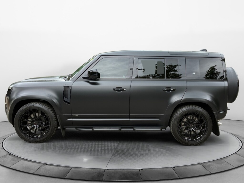 Used 2023 Land Rover Defender 110 V8 SUV
