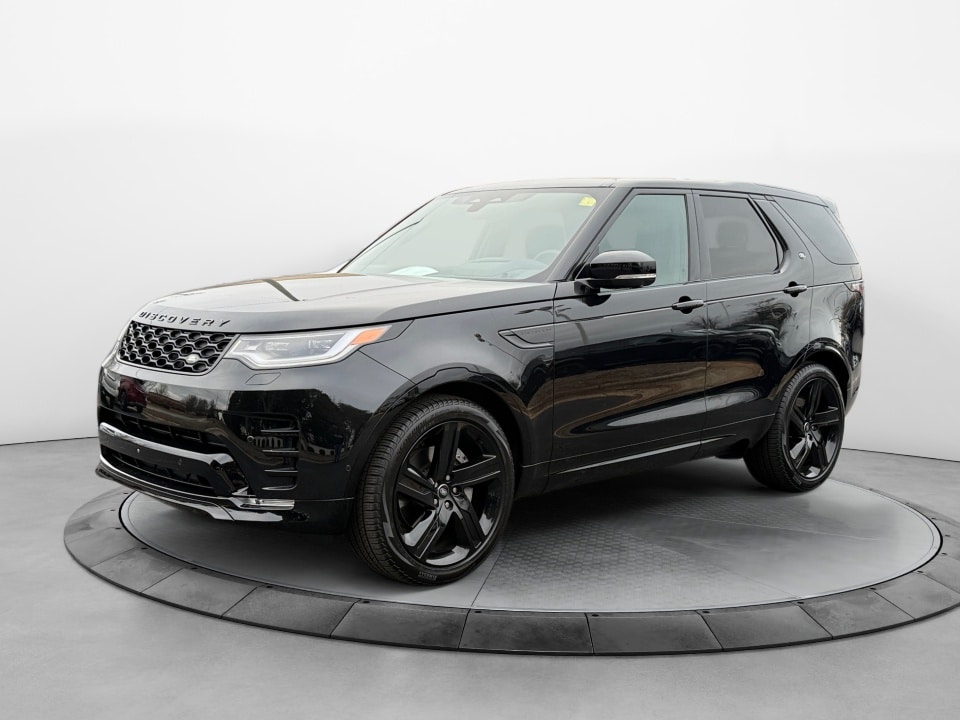 2025 Land Rover Discovery Dynamic SE's photo