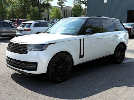 2025 Land Rover Range Rover SE SUV