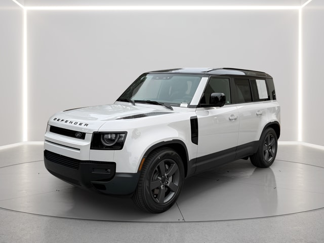 2026 Land Rover Defender S's photo