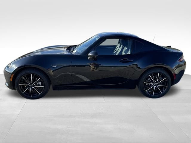 2024 Mazda MX-5 Miata Miata RF Grand Touring photo 2