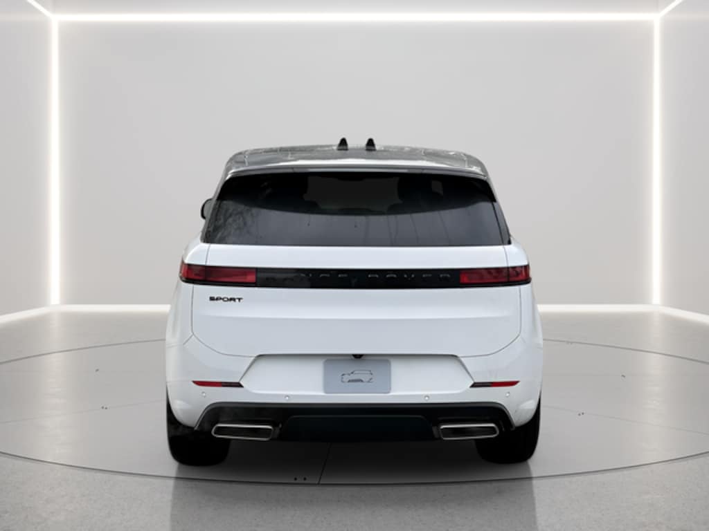 New 2026 Land Rover Range Rover Sport Dynamic SE SUV