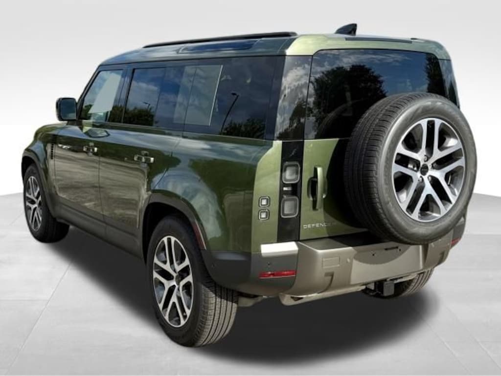 New 2026 Land Rover Defender 110 S 300PS SUV