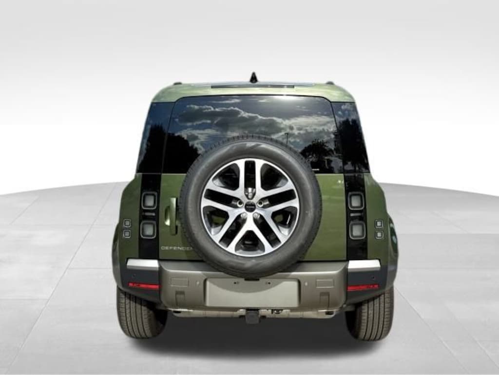 New 2026 Land Rover Defender 110 S 300PS SUV