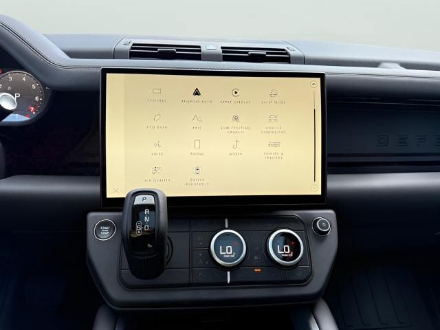 2026 Land Rover Defender S - Photo 32