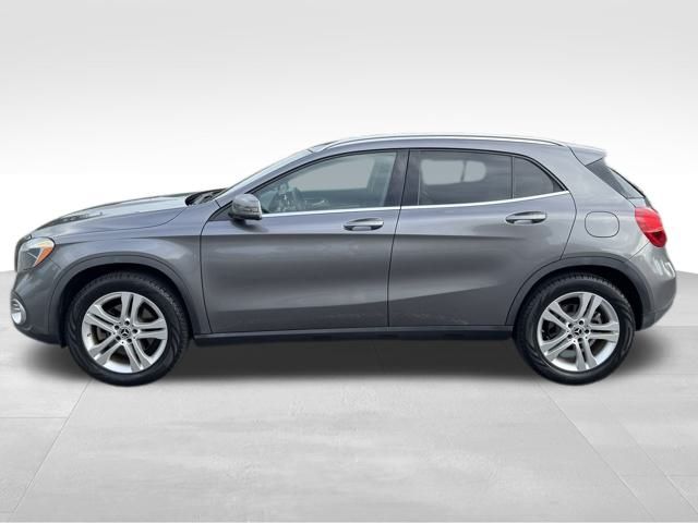 2019 Mercedes Benz GLA 250 4MATIC photo 2
