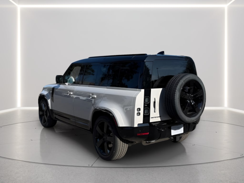New 2026 Land Rover Defender 110 X-Dynamic SE SUV