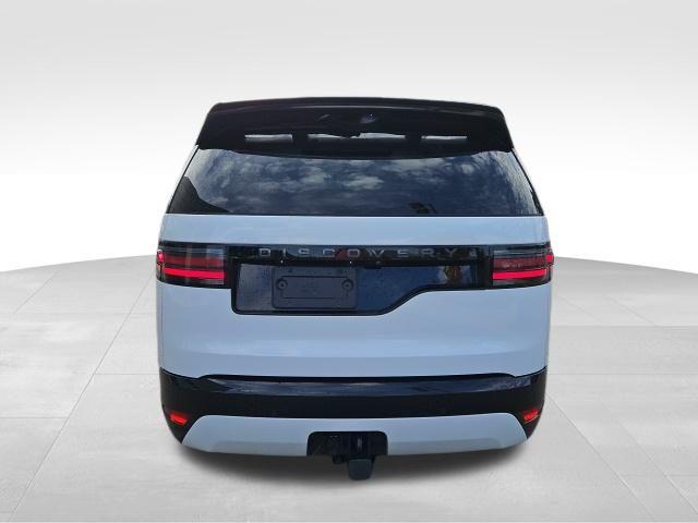 2025 Land Rover Discovery SE photo 4