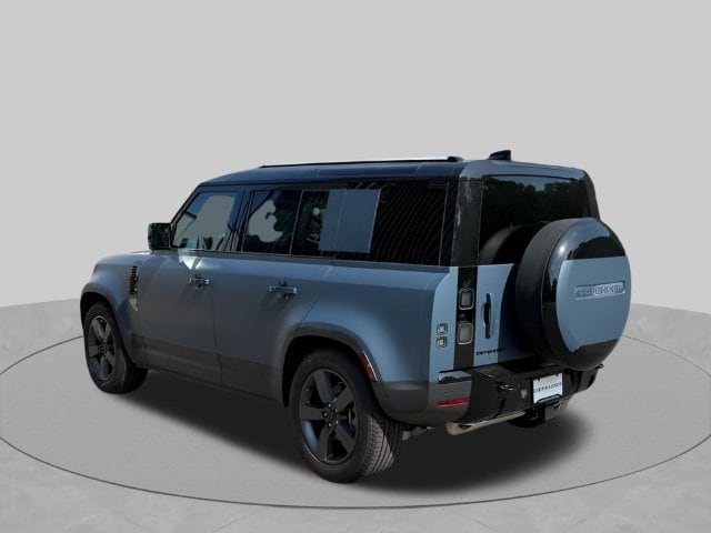 2026 Land Rover Defender S - Photo 5