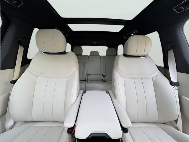 2026 Land Rover Range Rover SE - Photo 27
