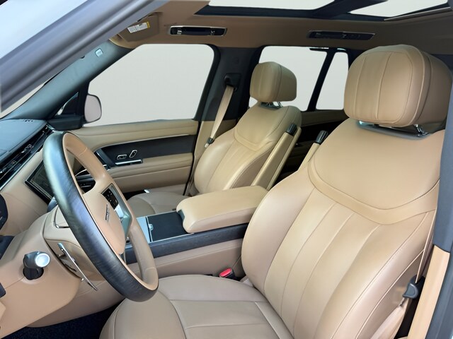 2025 Land Rover Range Rover SE - Photo 16