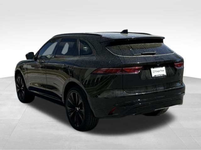 2026 Jaguar F-PACE P250 R-Dynamic S photo 3