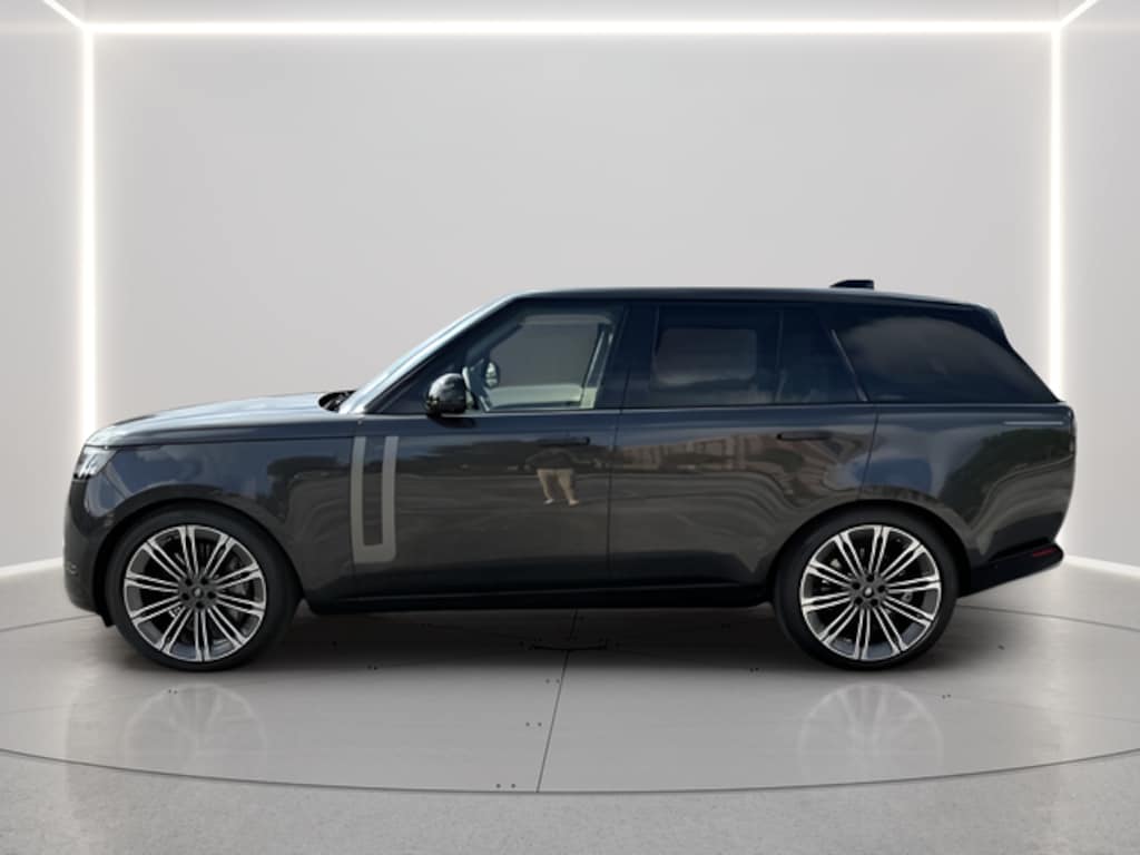 New 2025 Land Rover Range Rover SE SUV