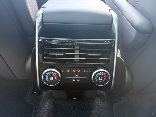 2026 Land Rover Range Rover SE - Photo 26