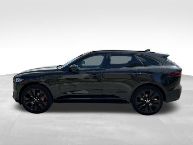 2026 Jaguar F-PACE P250 R-Dynamic S photo 2