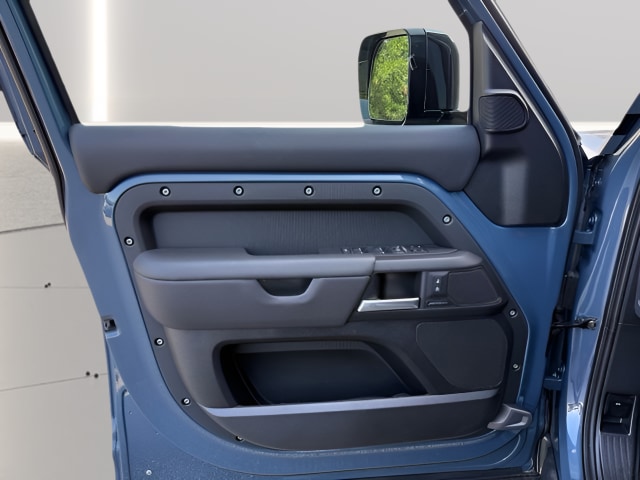 2026 Land Rover Defender S - Photo 19