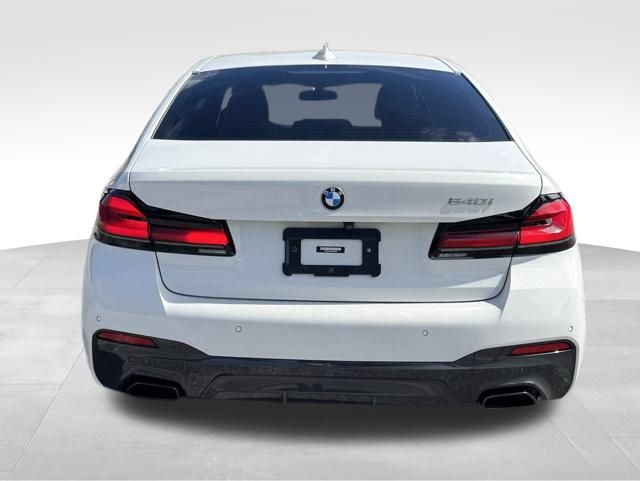2022 Bmw 540i photo 3
