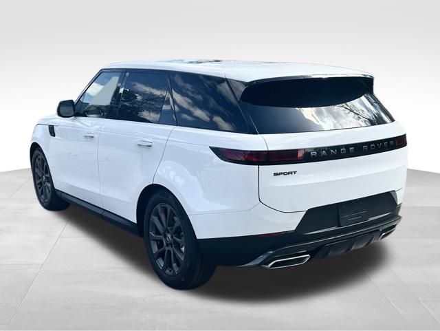 2025 Land Rover Range Rover Sport P360 S photo 3