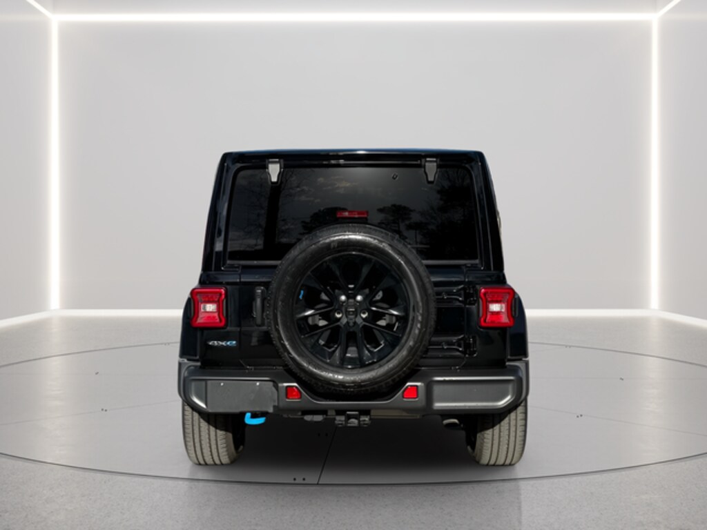 Used 2022 Jeep Wrangler Unlimited Sahara 4xe SUV