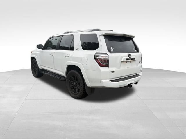 2023 Toyota 4Runner SR5 Premium photo 3