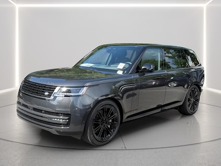 2026 Land Rover Range Rover SE LWB 7-Seats / V8 SUV