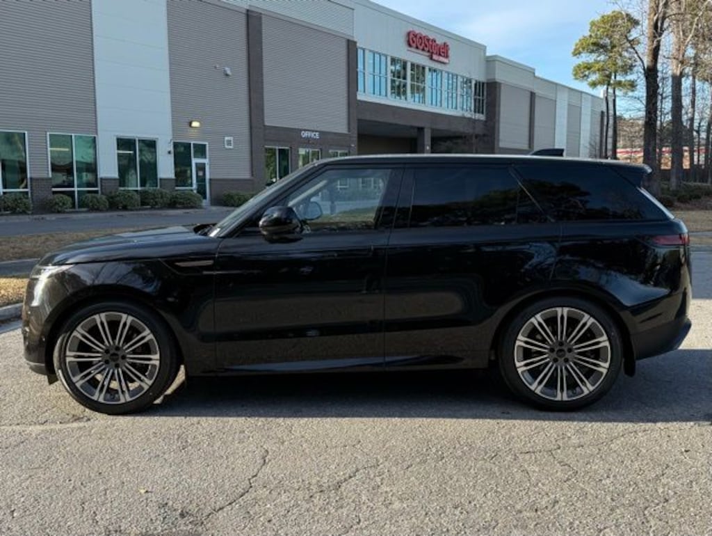 New 2026 Land Rover Range Rover Sport SE SUV