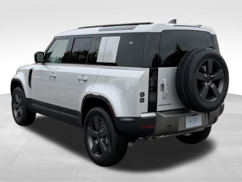 New 2026 Land Rover Defender 110 S 300PS SUV
