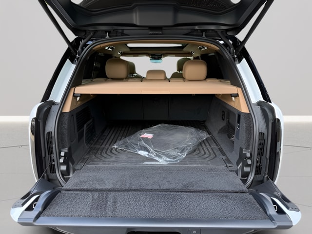 2025 Land Rover Range Rover SE - Photo 33