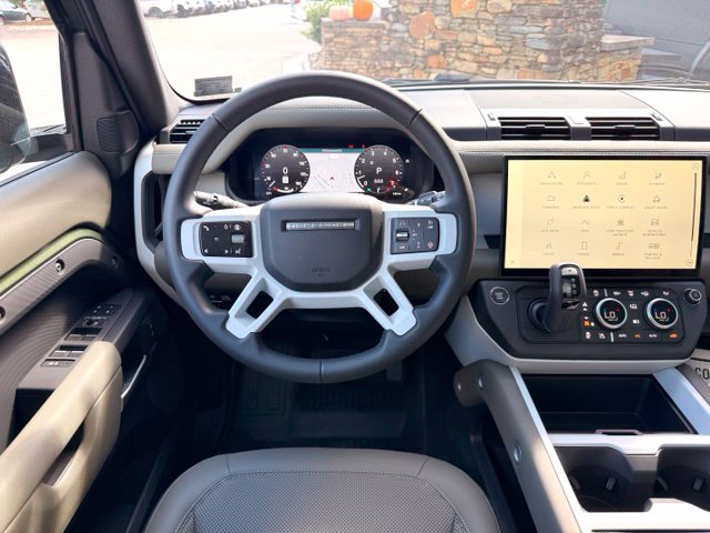 2026 Land Rover Defender X-Dynamic SE - Photo 32