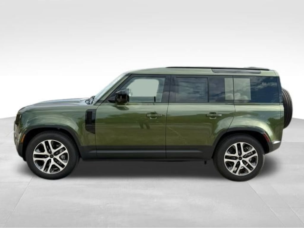 New 2026 Land Rover Defender 110 S 300PS SUV