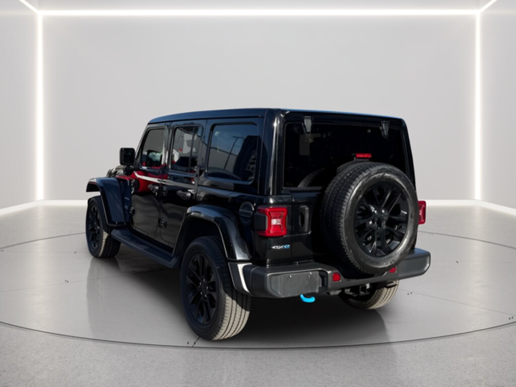 Used 2022 Jeep Wrangler Unlimited Sahara 4xe SUV