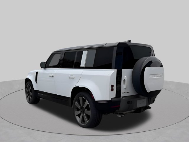 2026 Land Rover Defender V8 - Photo 6