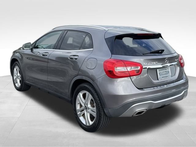 2019 Mercedes Benz GLA 250 4MATIC photo 3