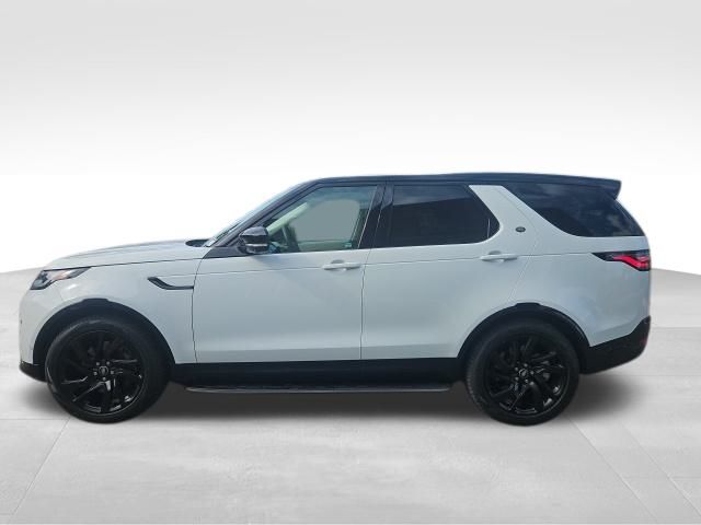 2025 Land Rover Discovery SE photo 2