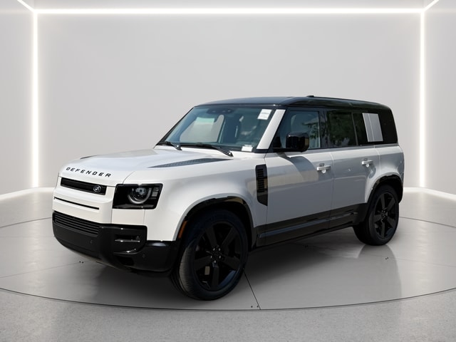 2026 Land Rover Defender 110 X-Dynamic SE P400's photo