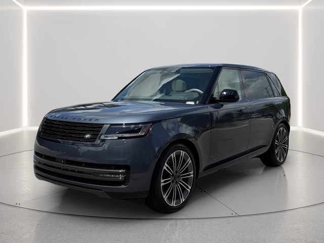 2026 Land Rover Range Rover 3.0 SE LWB 7's photo