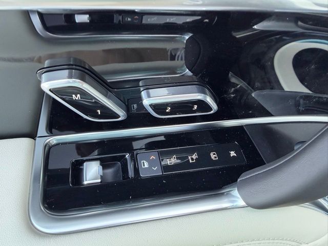 2026 Land Rover Range Rover SE - Photo 29