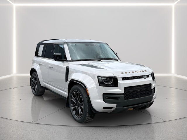 2026 Land Rover Defender OCTA - Photo 7